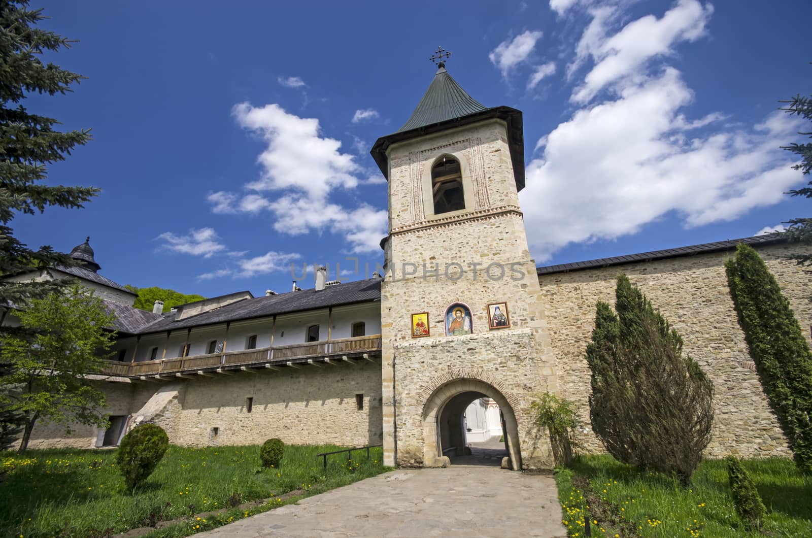 Secu monastery surrounding walls by savcoco