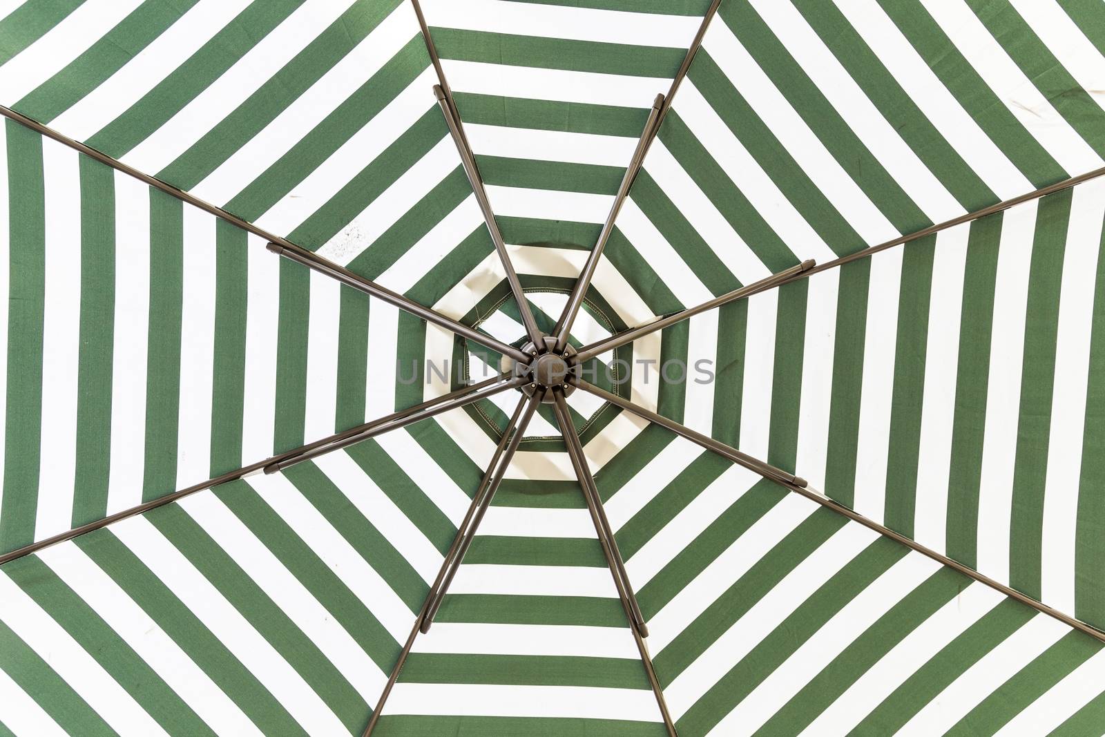 Green and white umbrella beach by 2nix