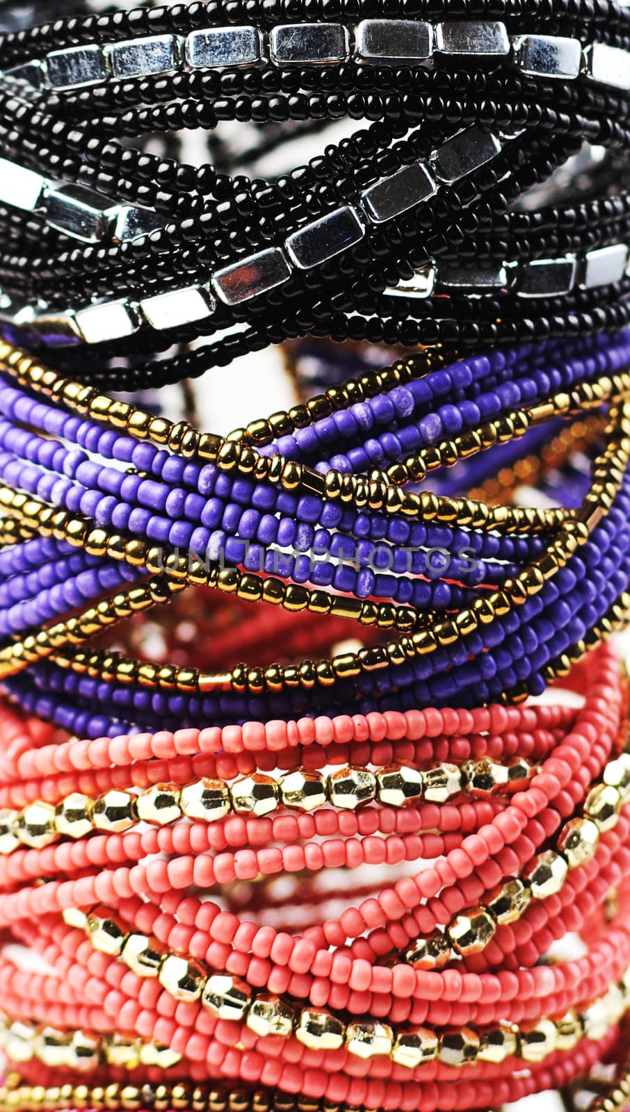 beads bracelet by ivosar