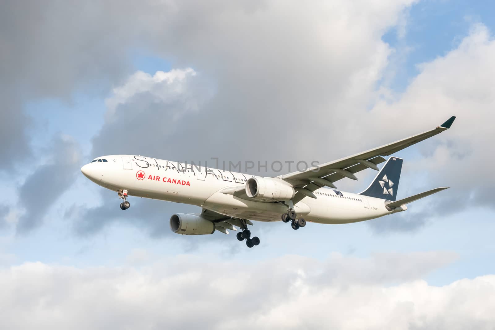 London, Heathrow, UK - October 30, 2012: Airbus A321 operated by Air Canada on landing approach to London Heathrow Airport, UK