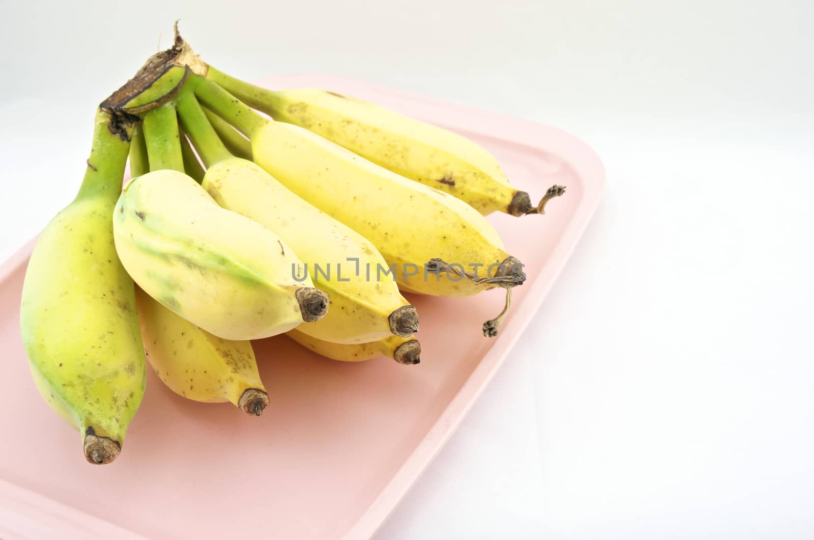 Yellow cultivated banana by eaglesky