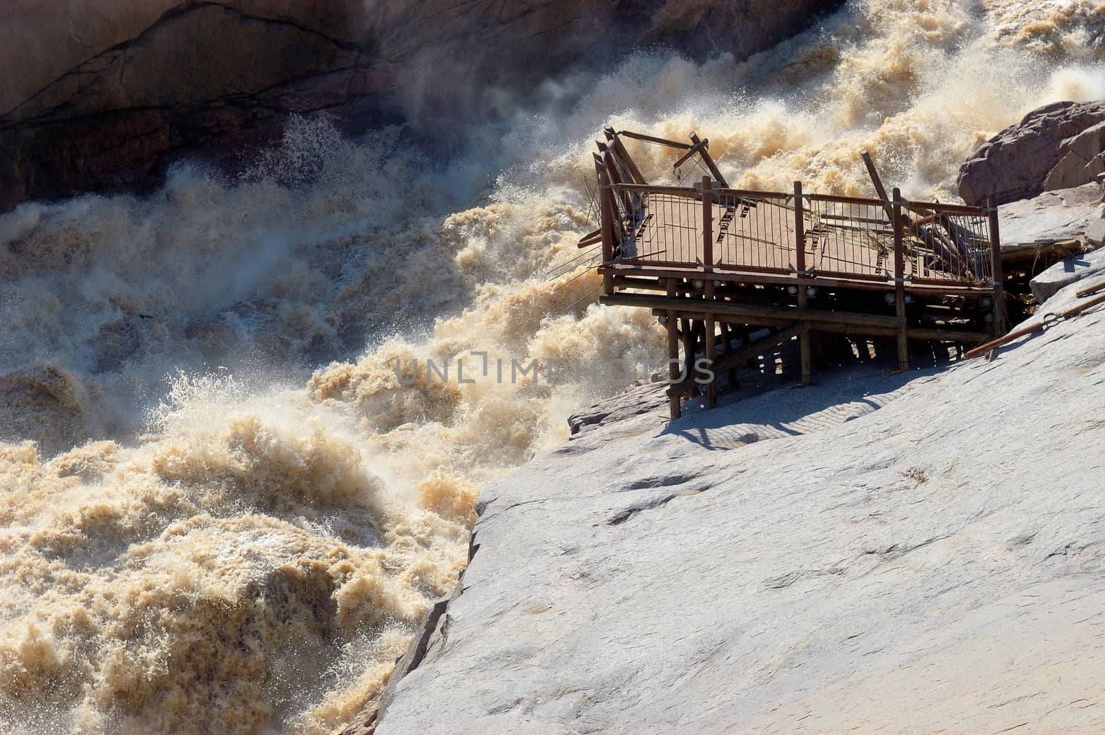 The Augrabies Falls in the Orange River showing viewing platform destroyed by flood
