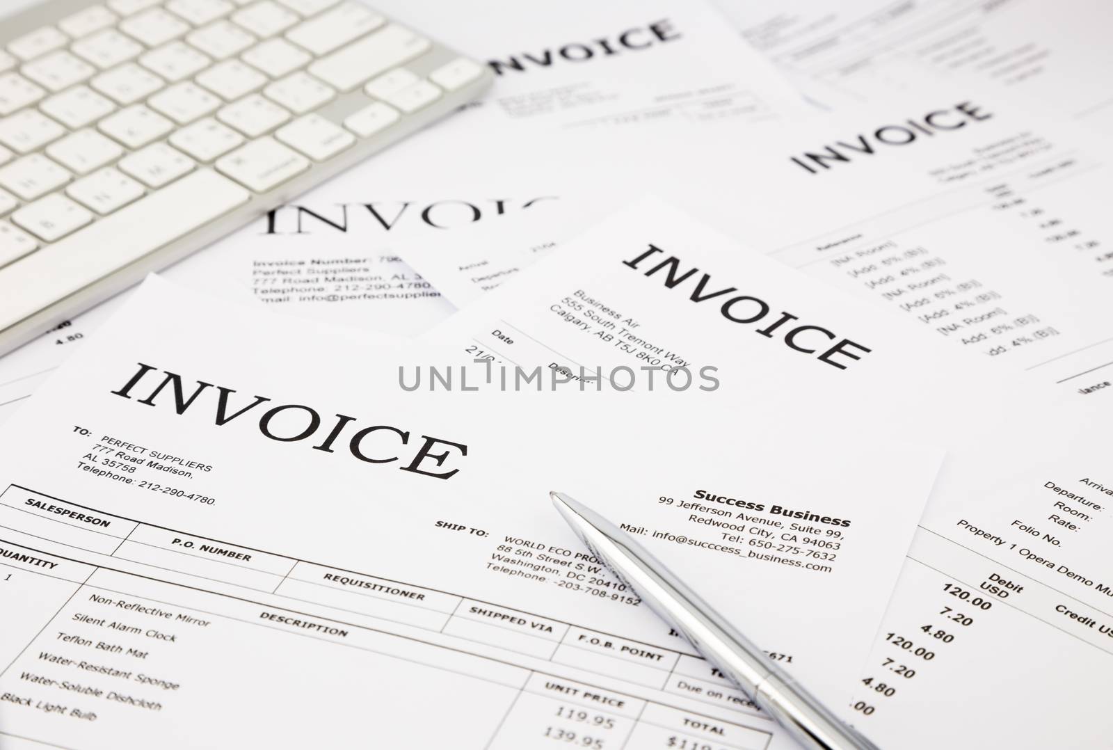 invoices and bills by vinnstock