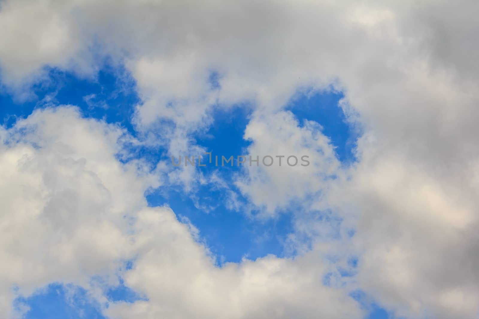 beautiful fresh, bright clouds with blue sky in bright day for scene and background