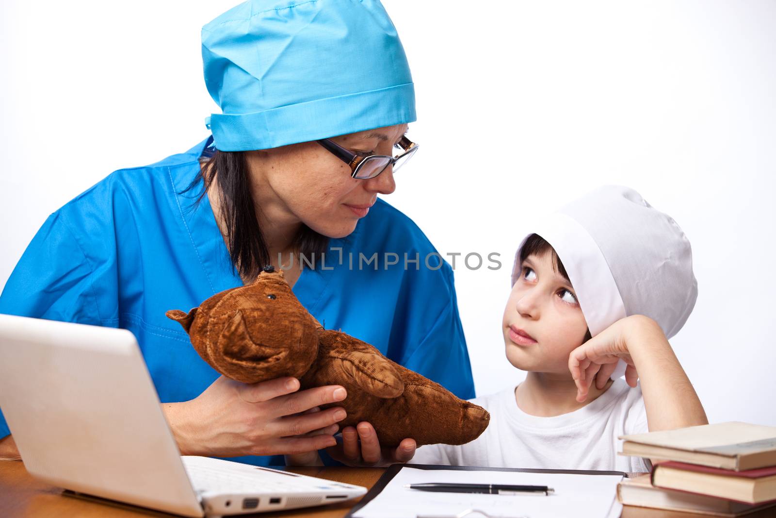 mom doctor and son treated the old  bear