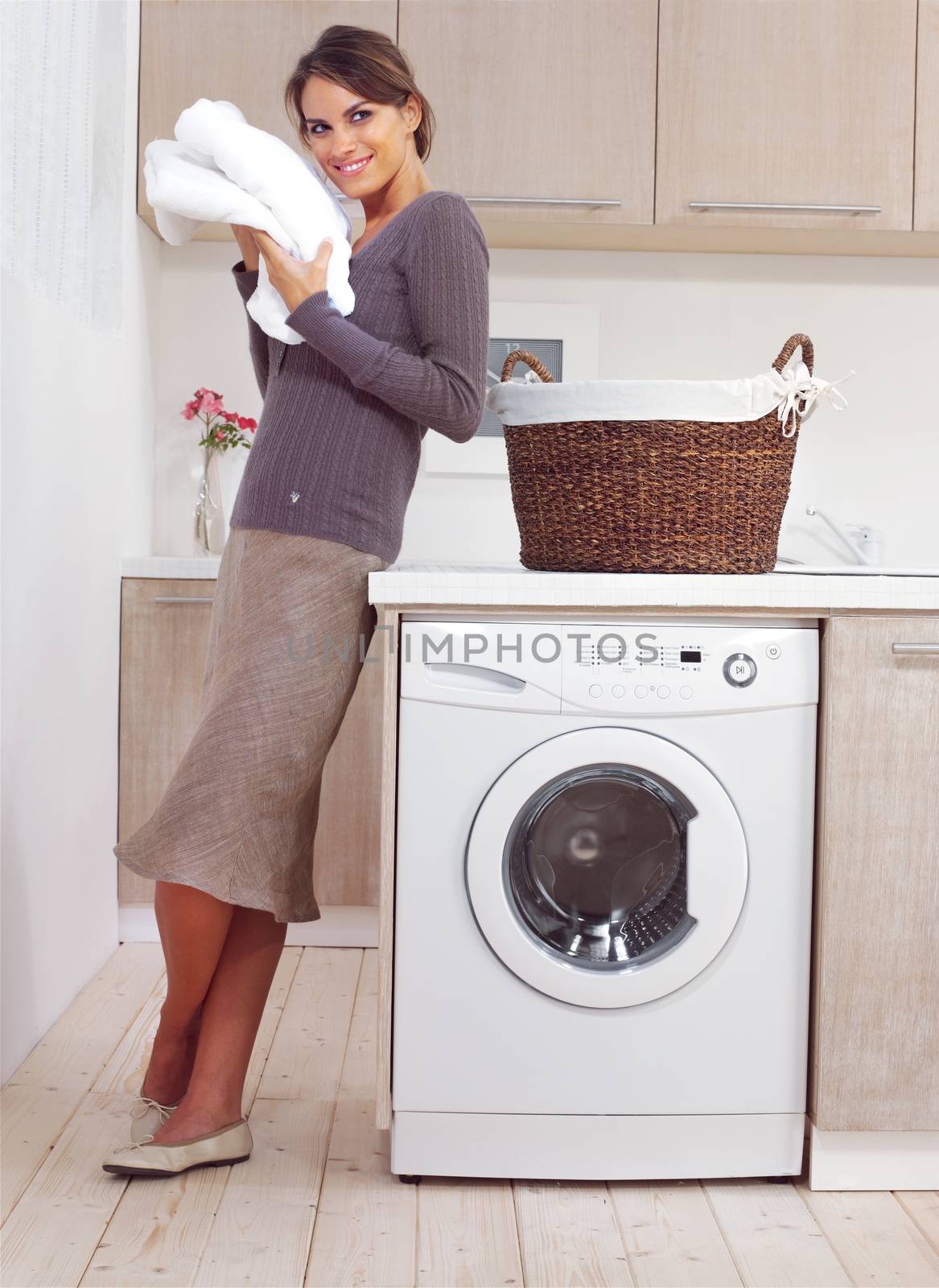 woman on washing machine by toocan