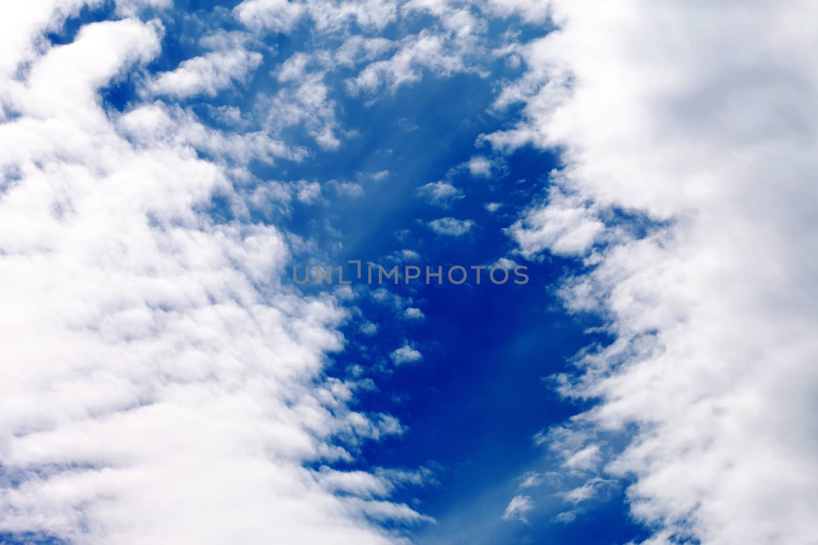 blue sky by shebeko