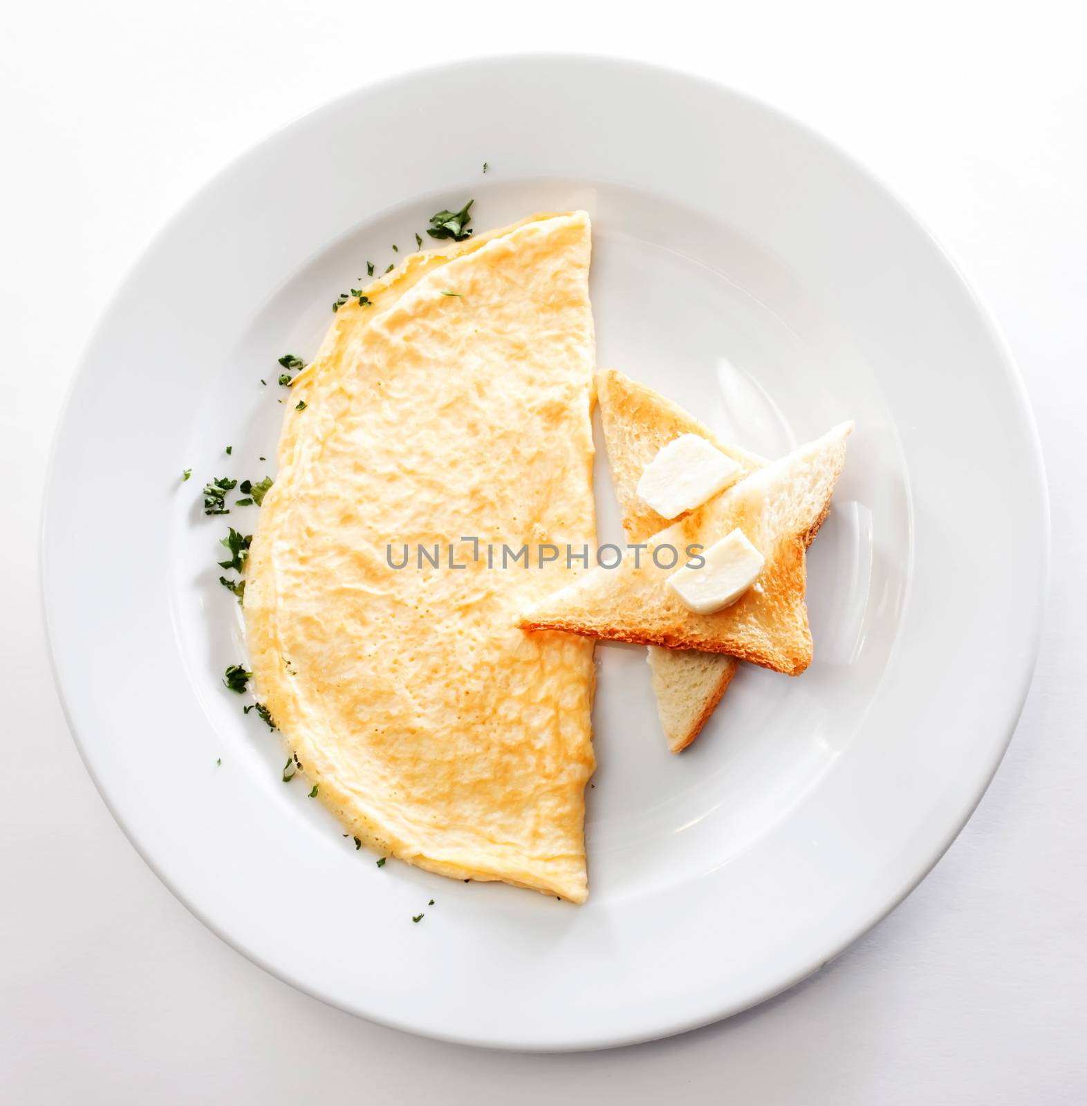 omelette with toast by shebeko
