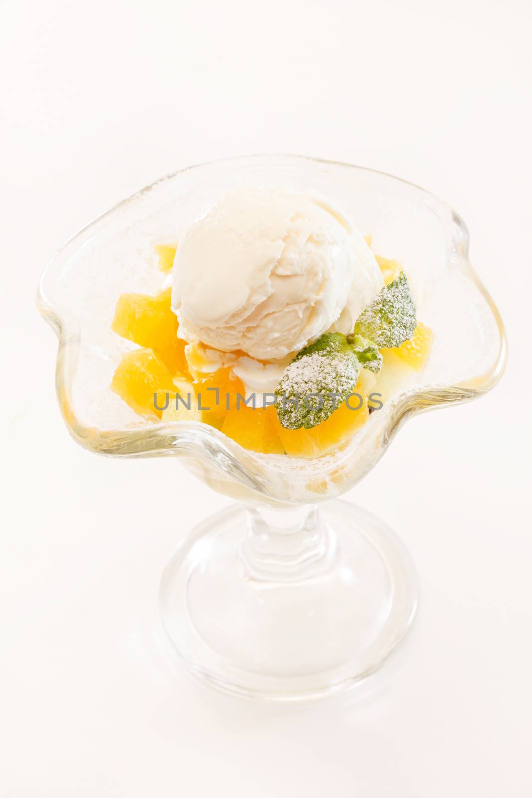 ice cream with fruits