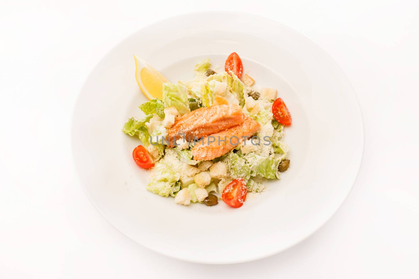 caesar salad with salmon