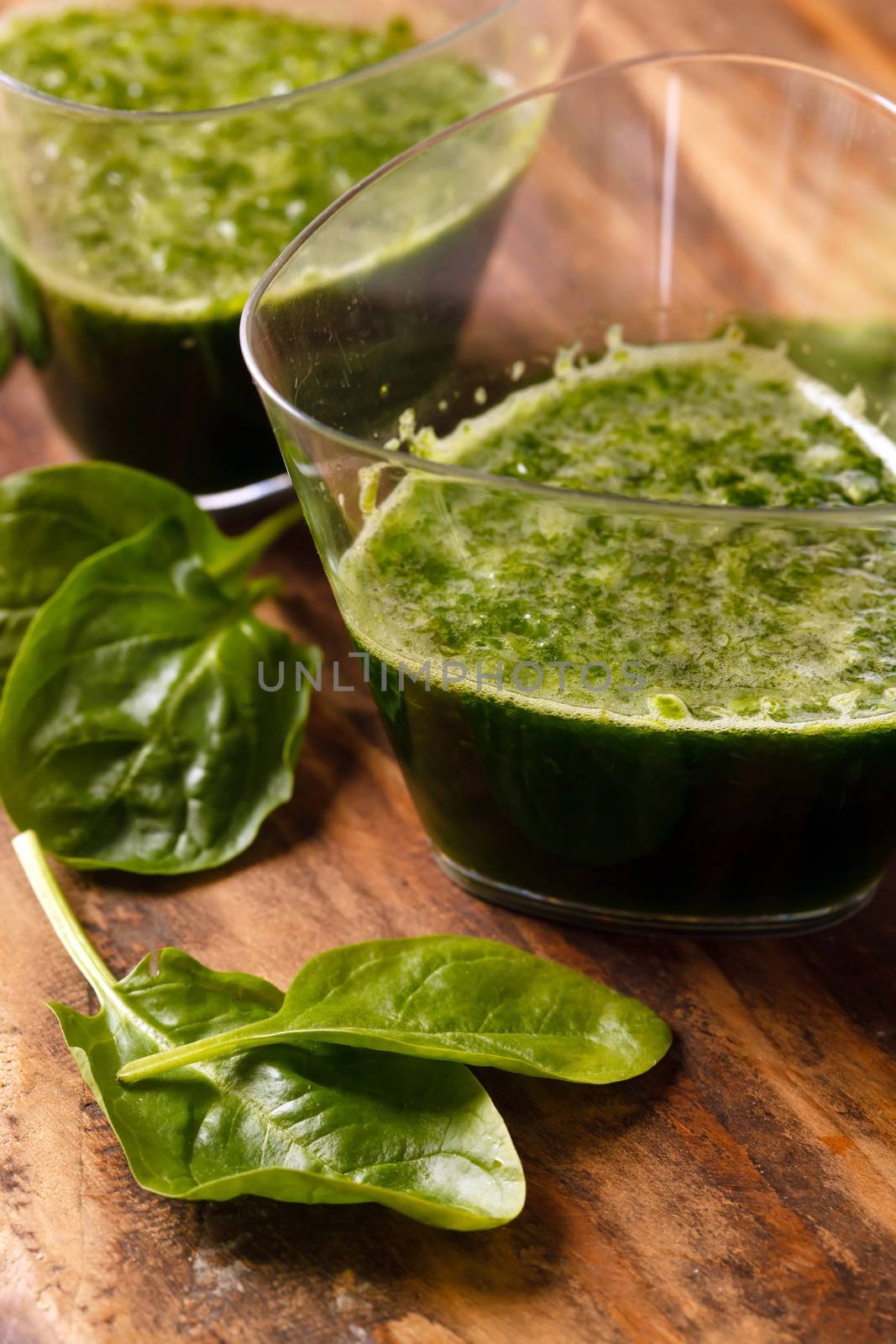 green smoothie by shebeko