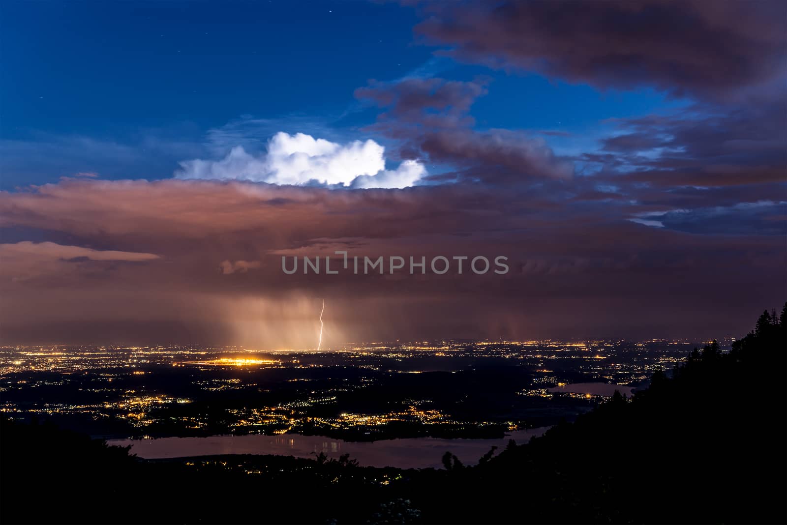 Thunderstorm over plain of Varese by Mdc1970