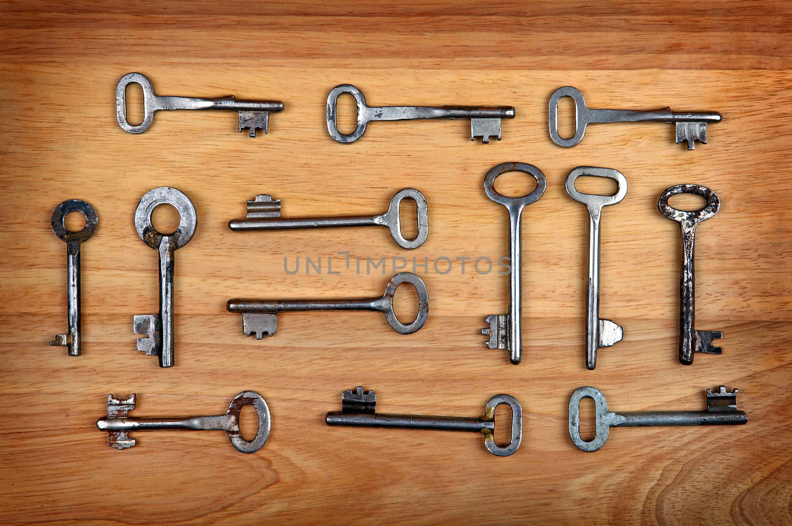 Old Keys Set by sabphoto