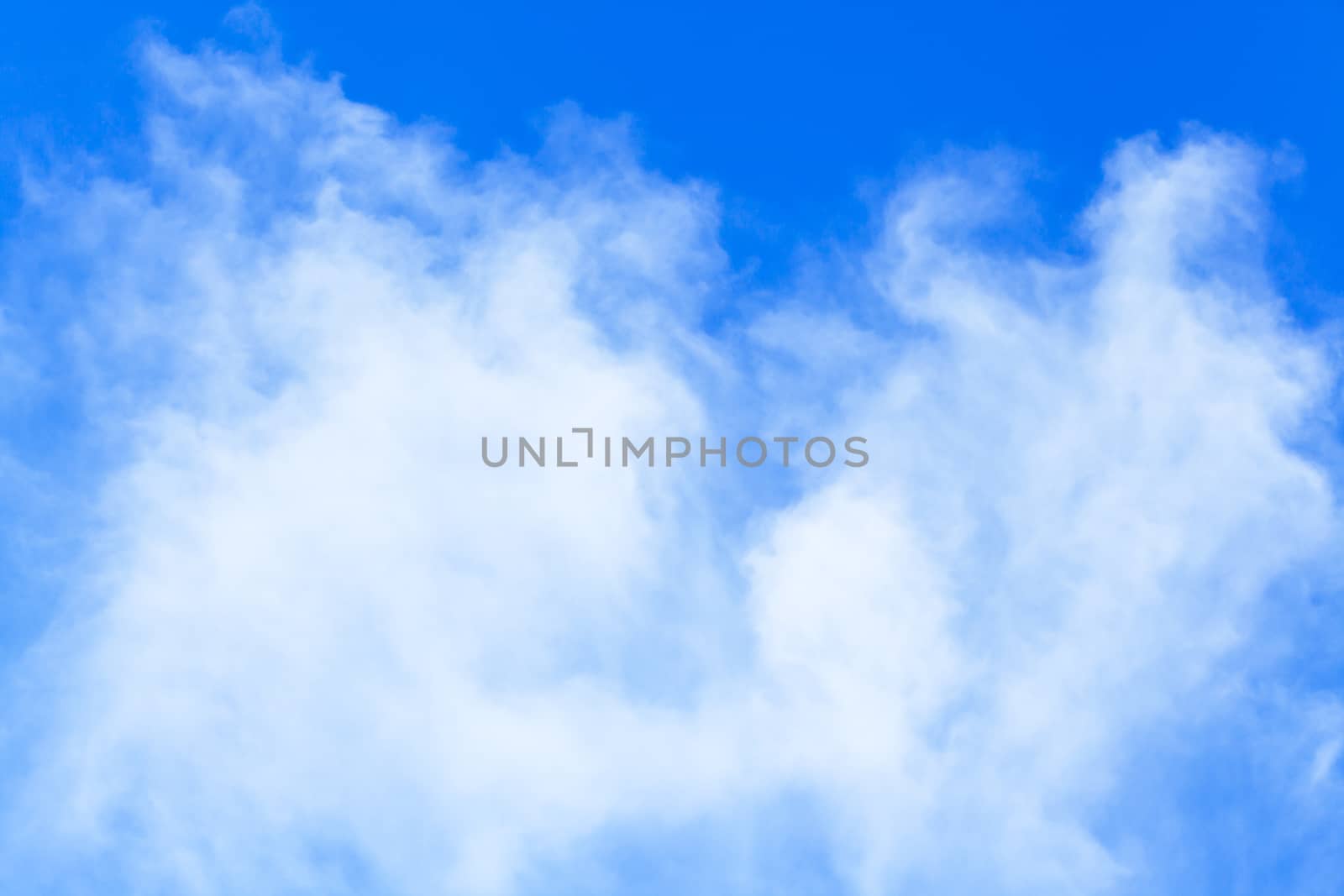 blue sky with cloud
