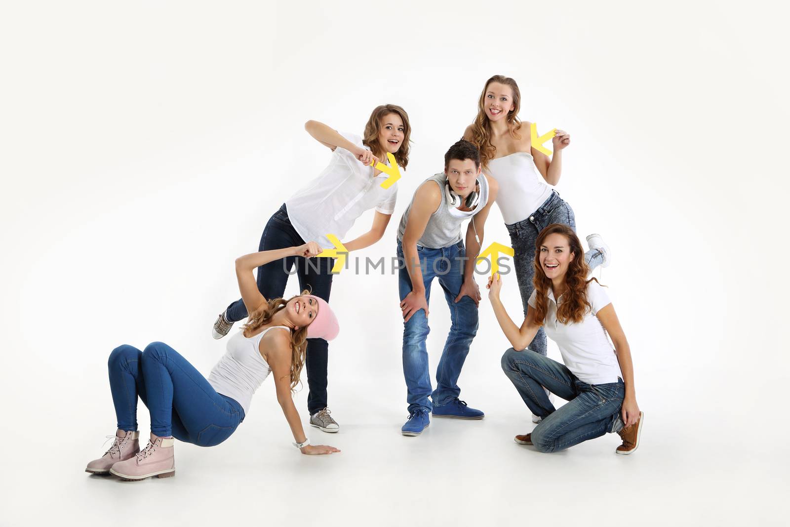 The team of four beautiful young woman with yellow arrow points to the lone handsome guy.