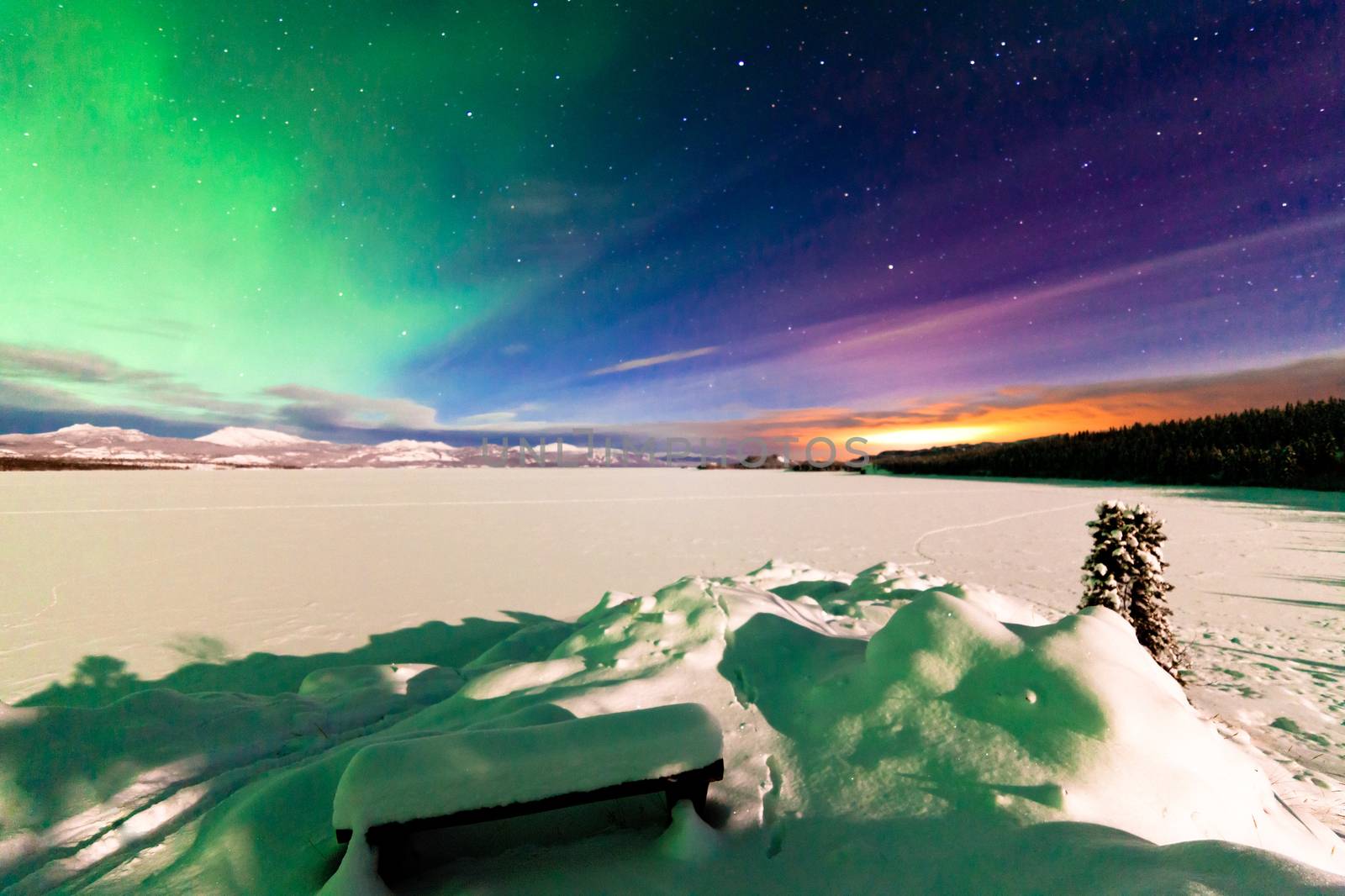 Aurora borealis Whitehorse light pollution Yukon by PiLens