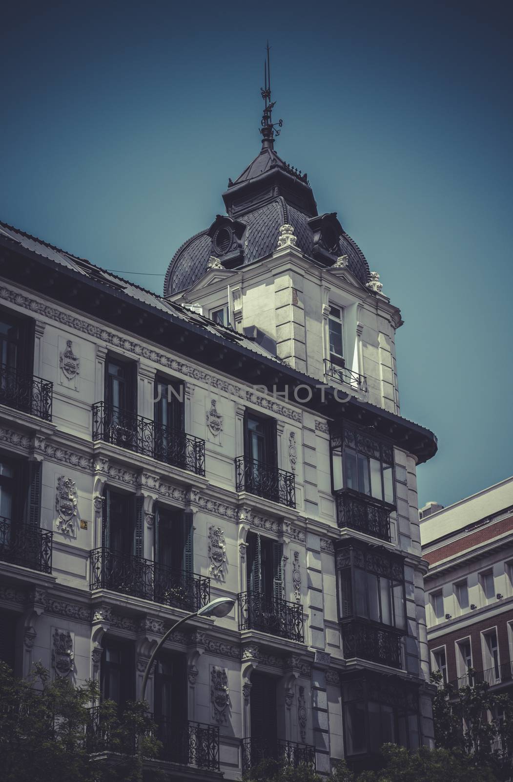 Puerta de Alcal��, Image of the city of Madrid, its characterist by FernandoCortes