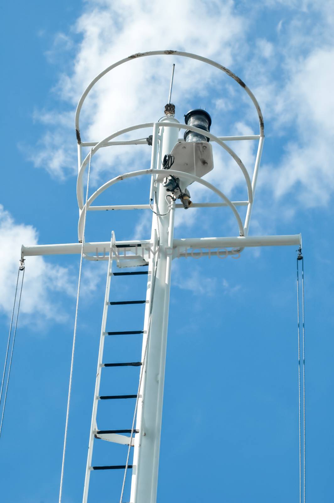 crows nest platform on a modern ship