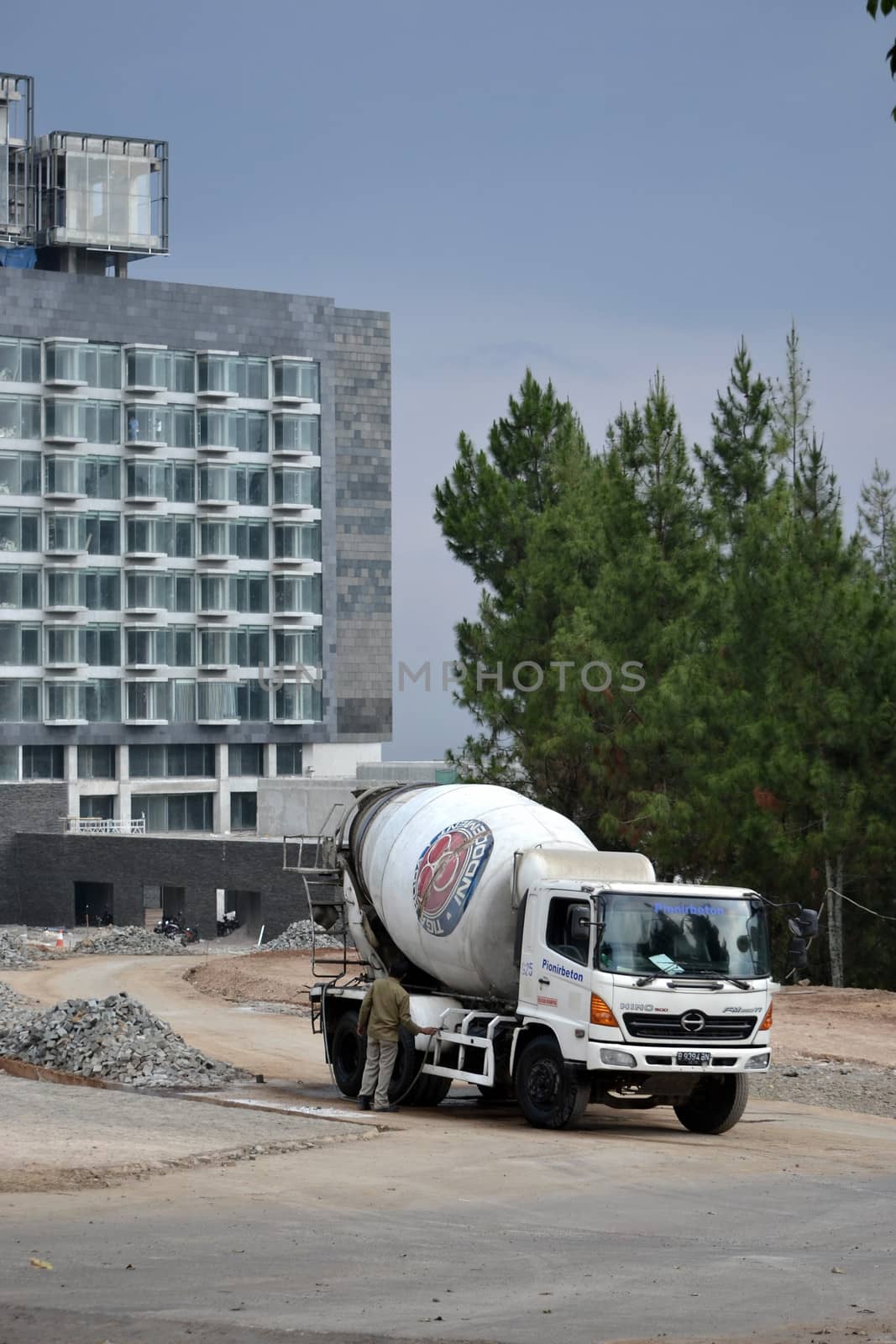 indocement concrete mixer truck by bluemarine