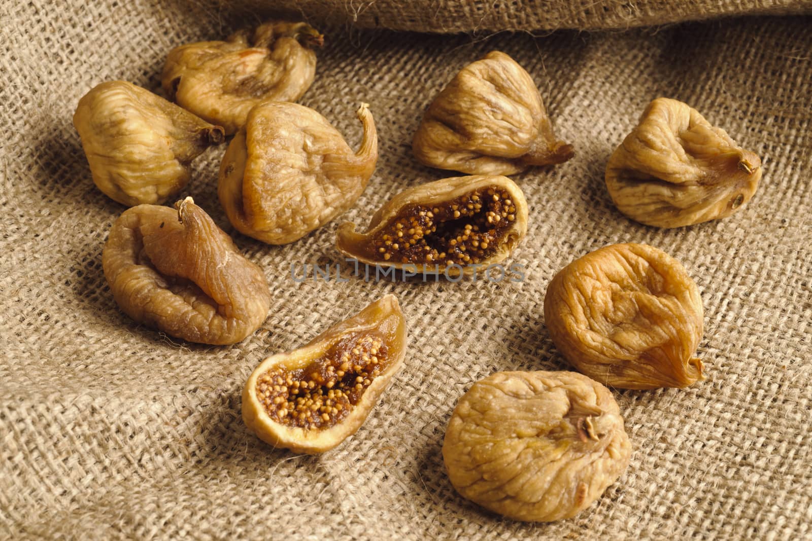 dried figs