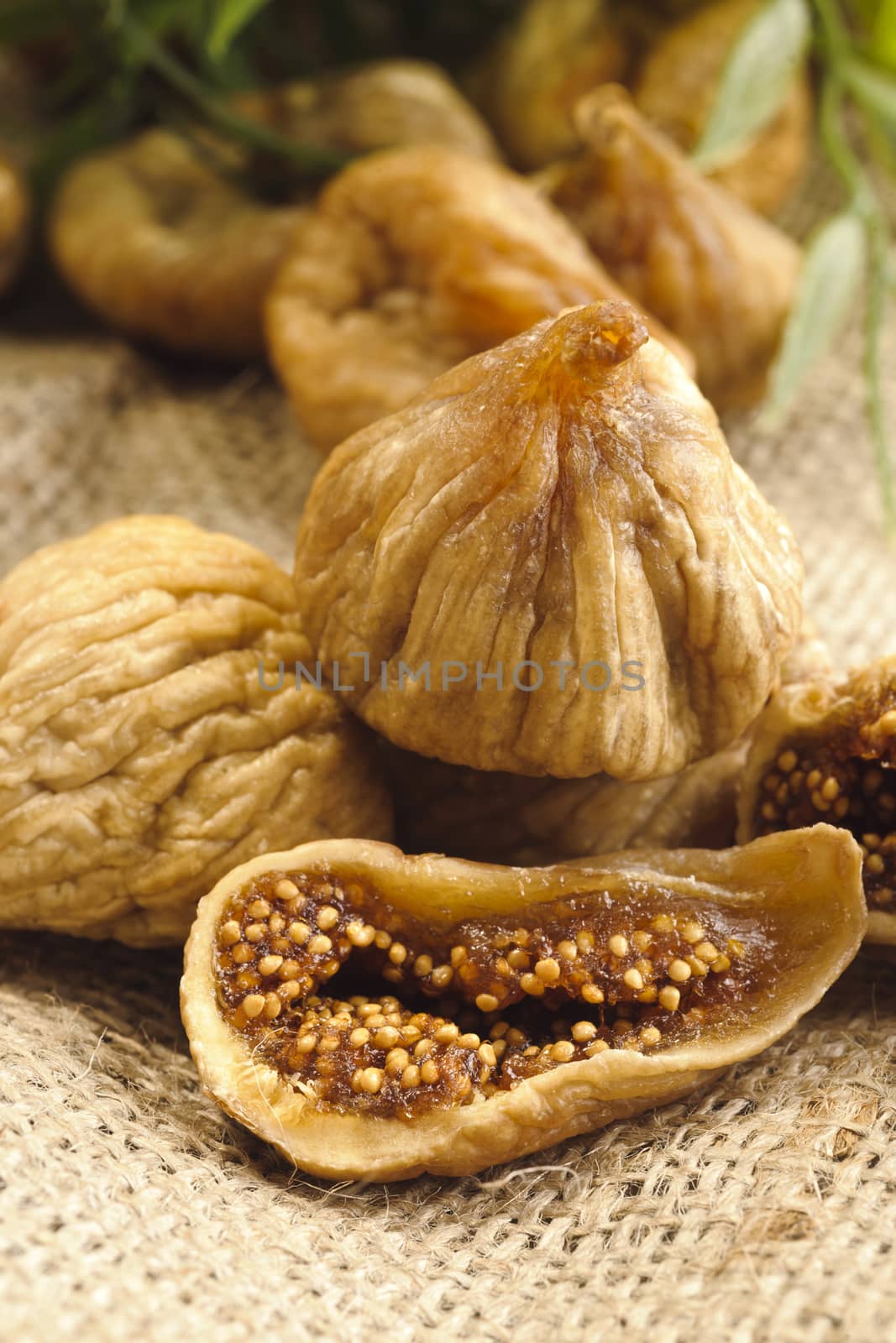 dried figs