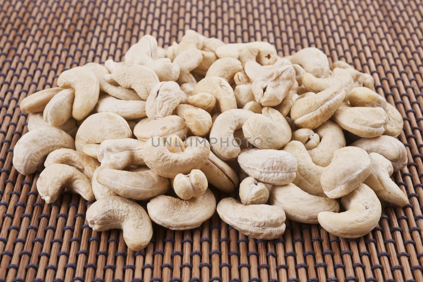 cashew nuts by emirkoo