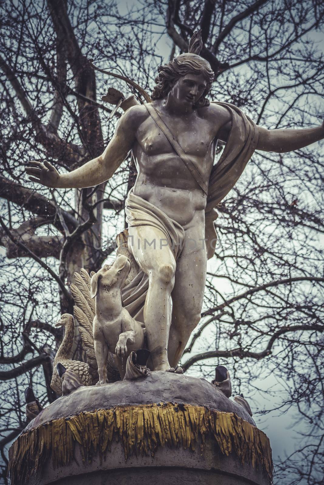 Ornamental fountains of the Palace of Aranjuez, Madrid, Spain.Wo by FernandoCortes