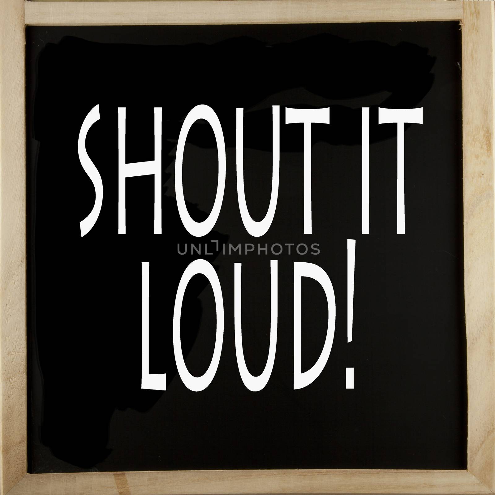 Shout it loud by Koufax73