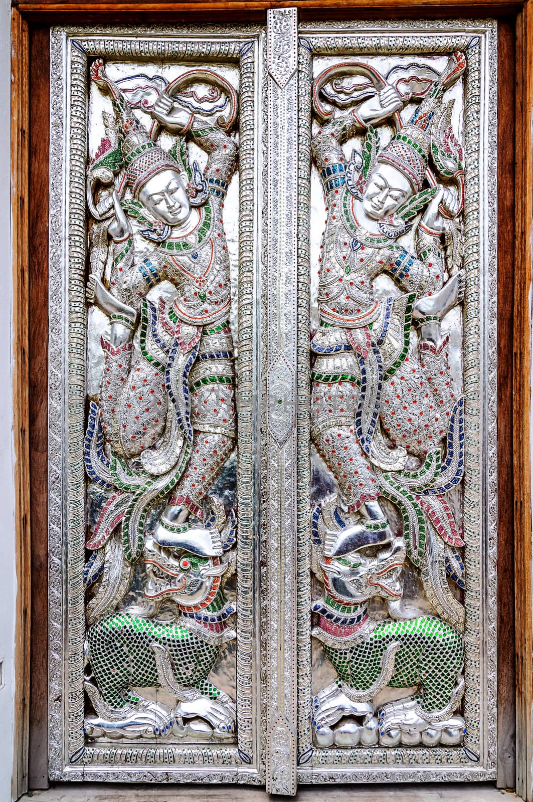 Silver carving  doors by NuwatPhoto
