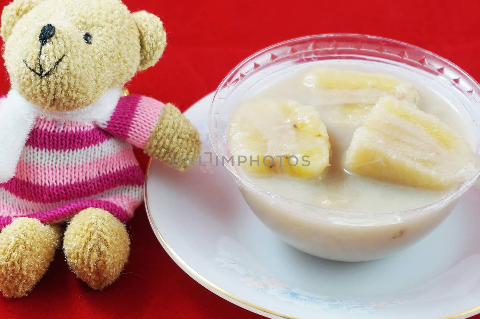 The banana in coconut milk , has high nutritive value, give energy, health benefits buy don't take a lot of, and it is very delicious of Thai dessert.                     