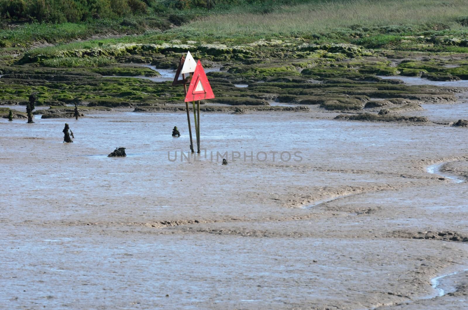 yachting signs in mud