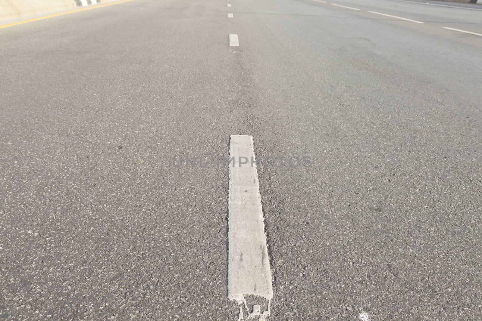 Road surface and symbol The path of the road toward the front.
