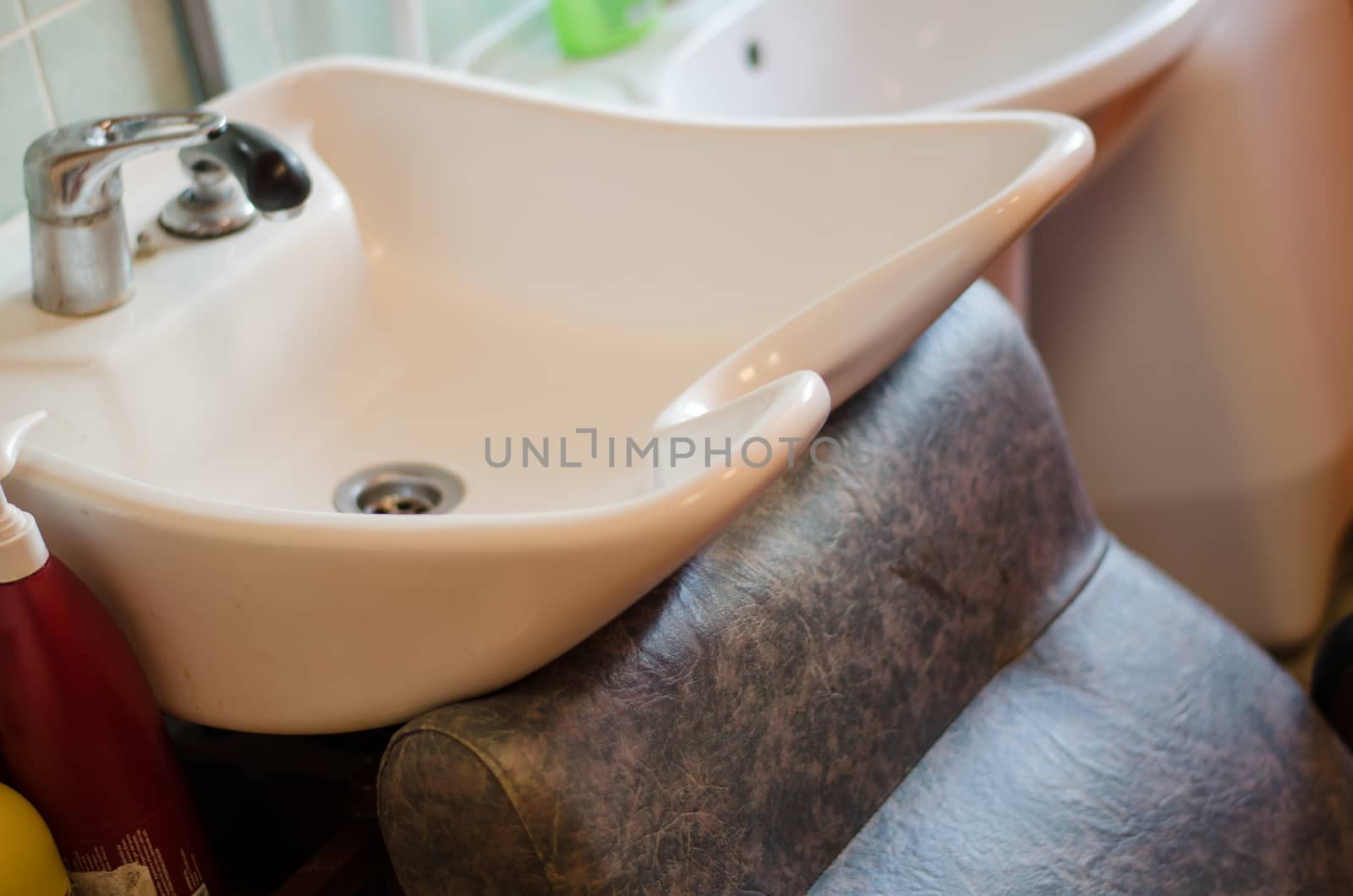 ceramic sink at hairdressing salon by sauletas