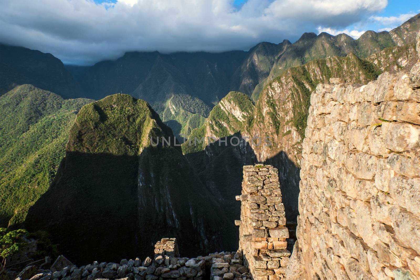 Machu Picchu, Peruvian Andes, Sacred Valley by xura