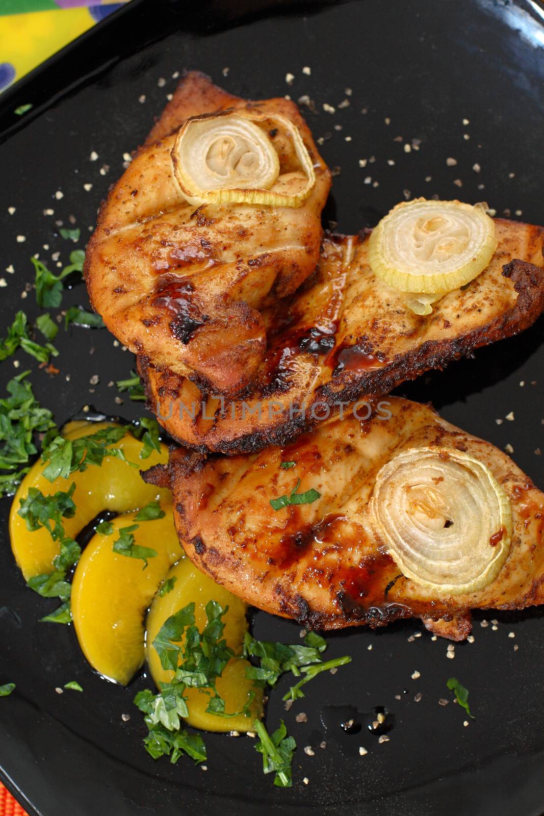 Grilled chicken fillet by robert_przybysz