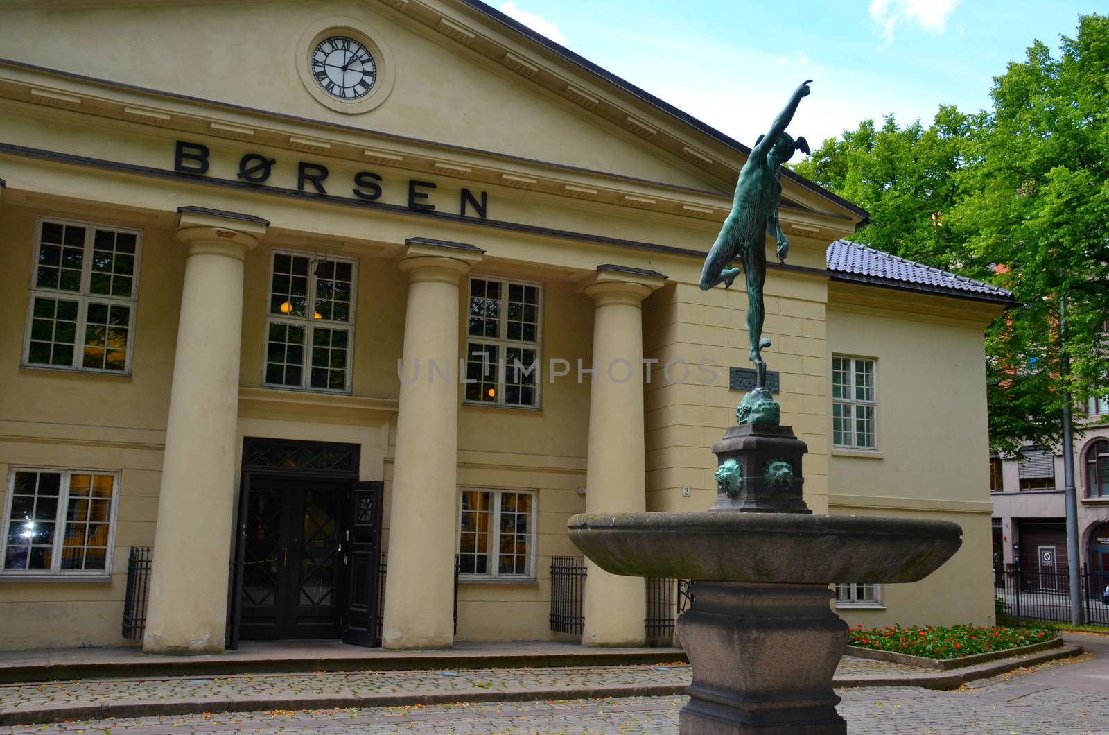 Oslo Stock Exchange (Oslo Børs) by Brage