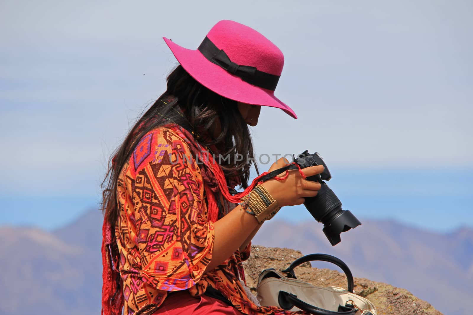 A young lady with her camera in Colca Canyon, Peru
17 Dec 2013
No model release
Editorial only