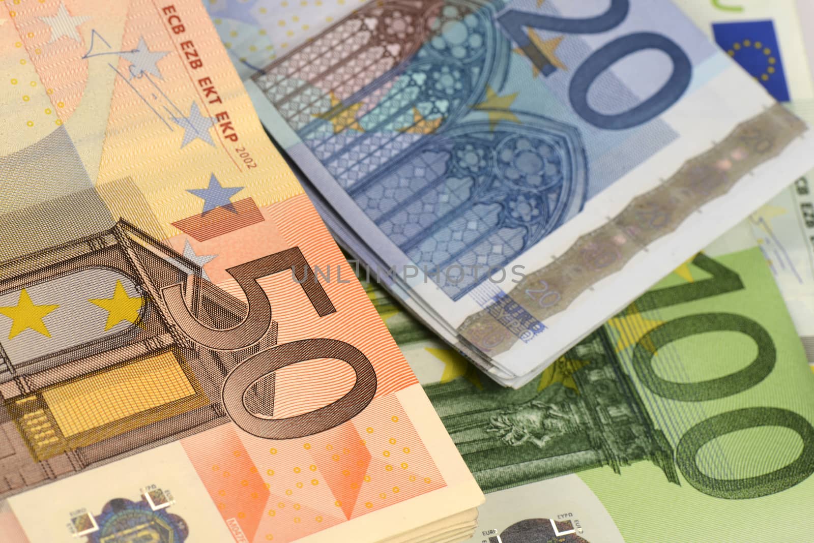 Cheap-Money-Euro-European currency