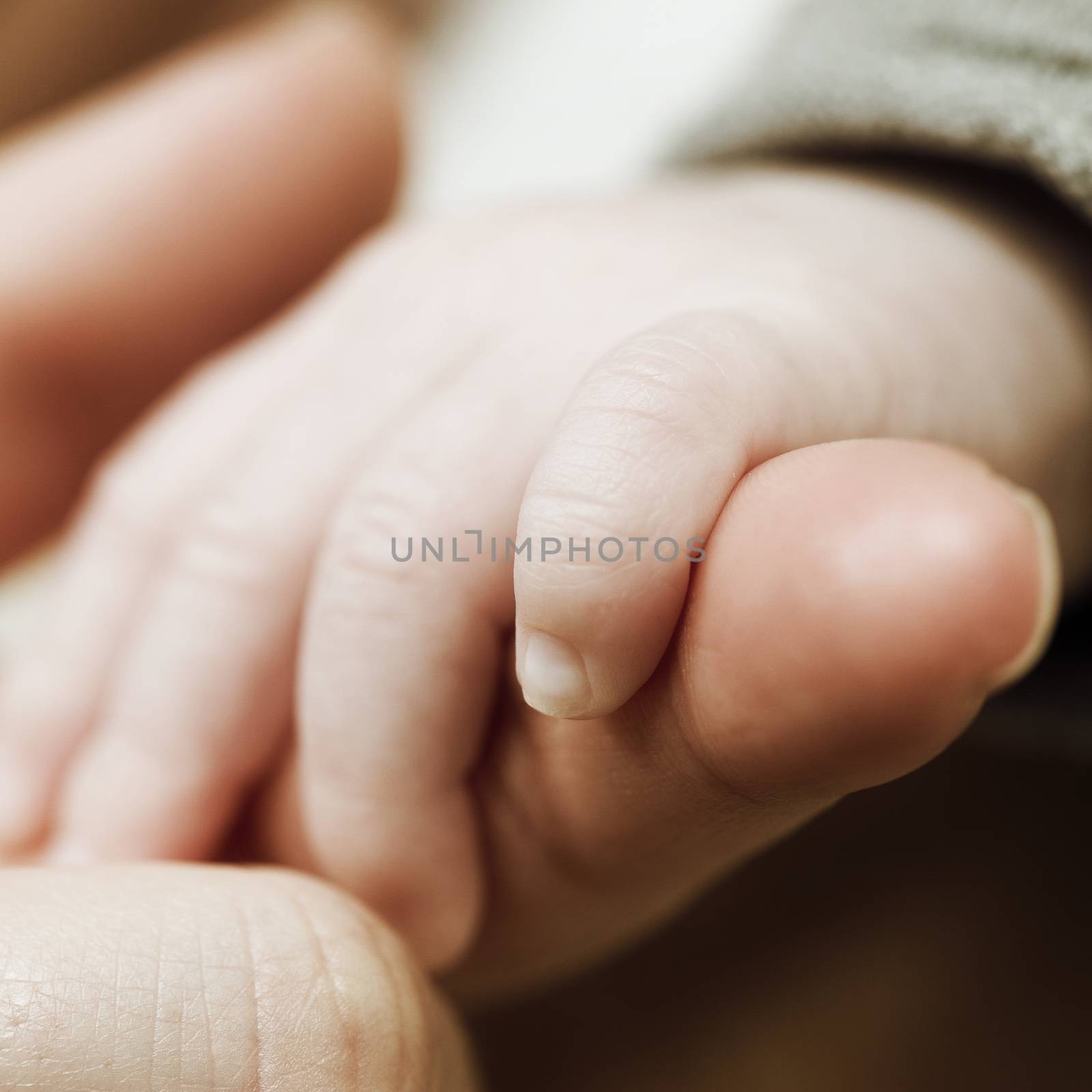 Mother and baby hand's