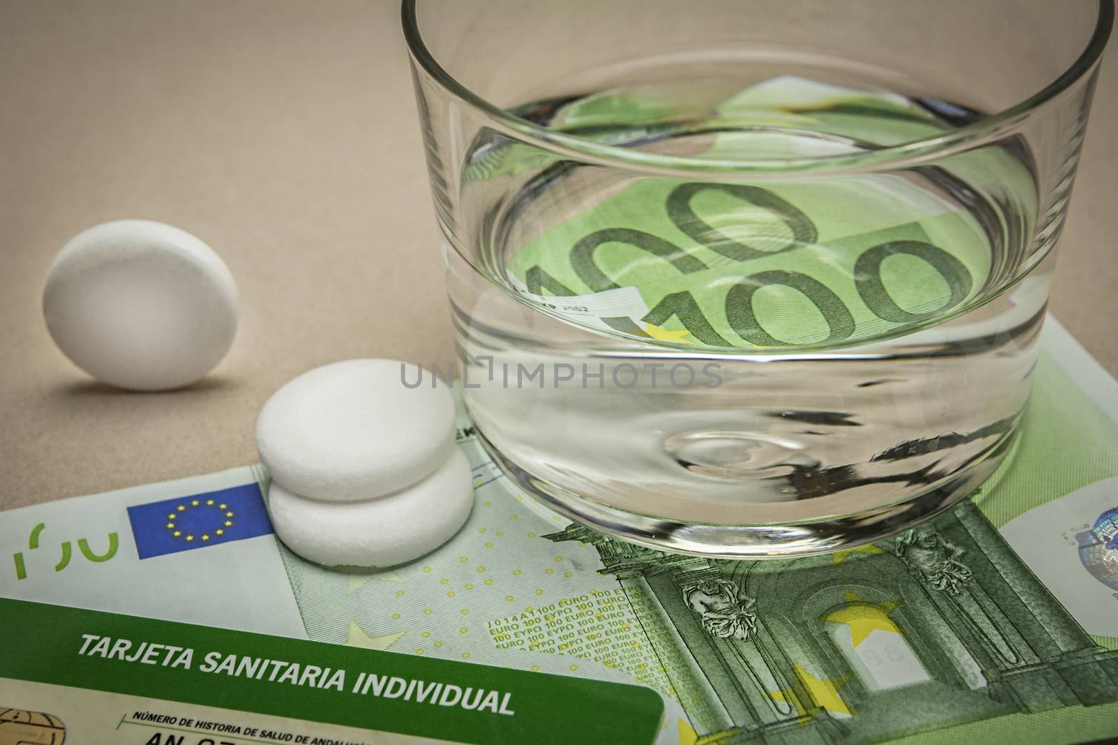 concept of pharmaceutical copayment by digicomphoto