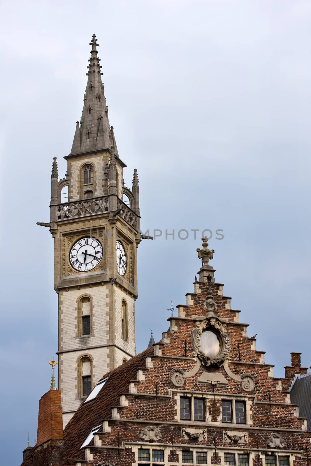 Clock tower in Gent, Belgium by aniad