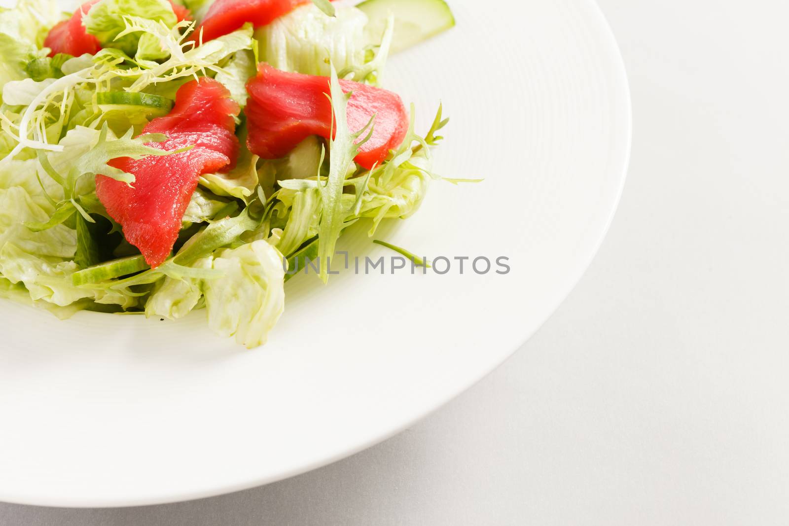 salad with tuna by shebeko