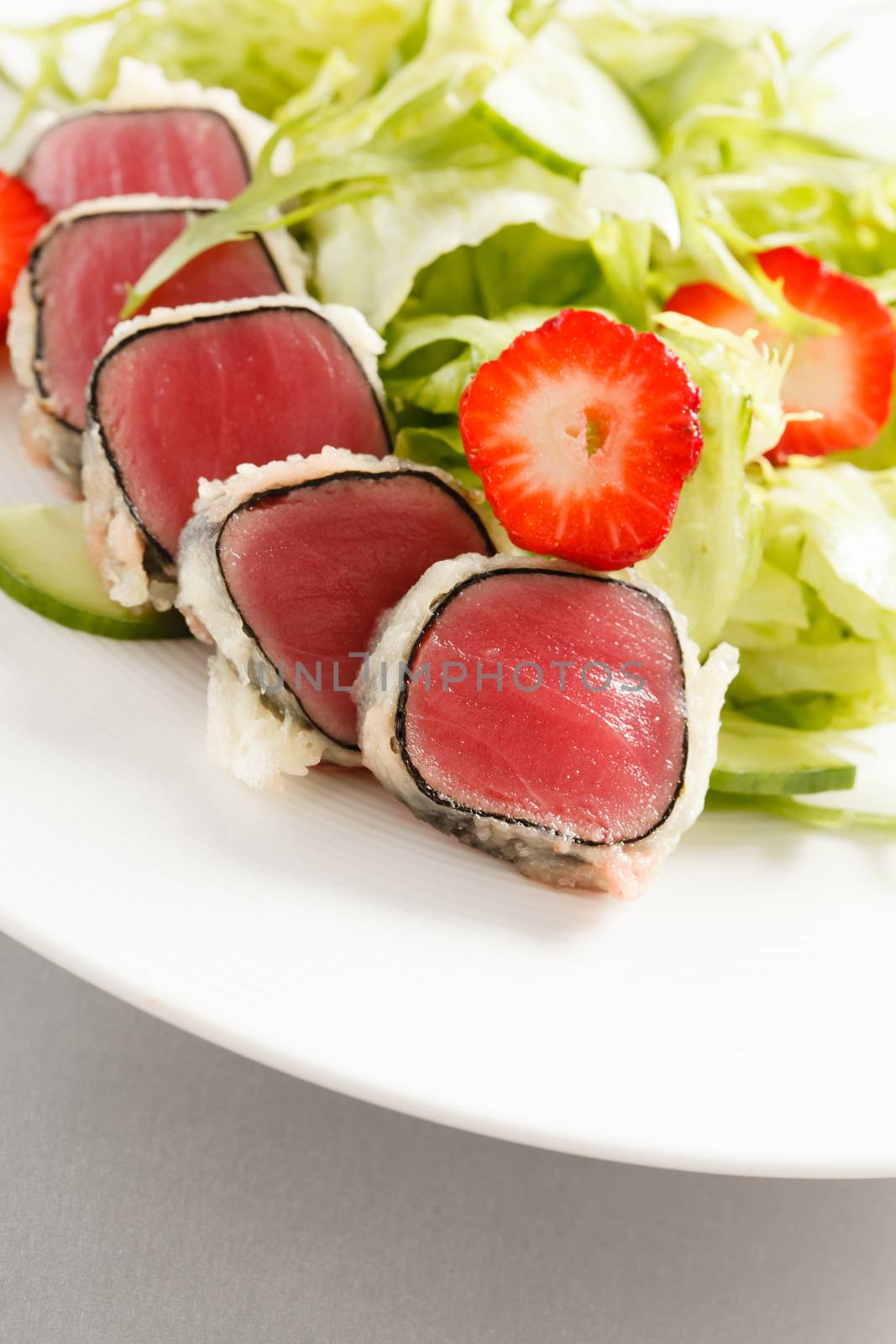 tuna appetizer by shebeko