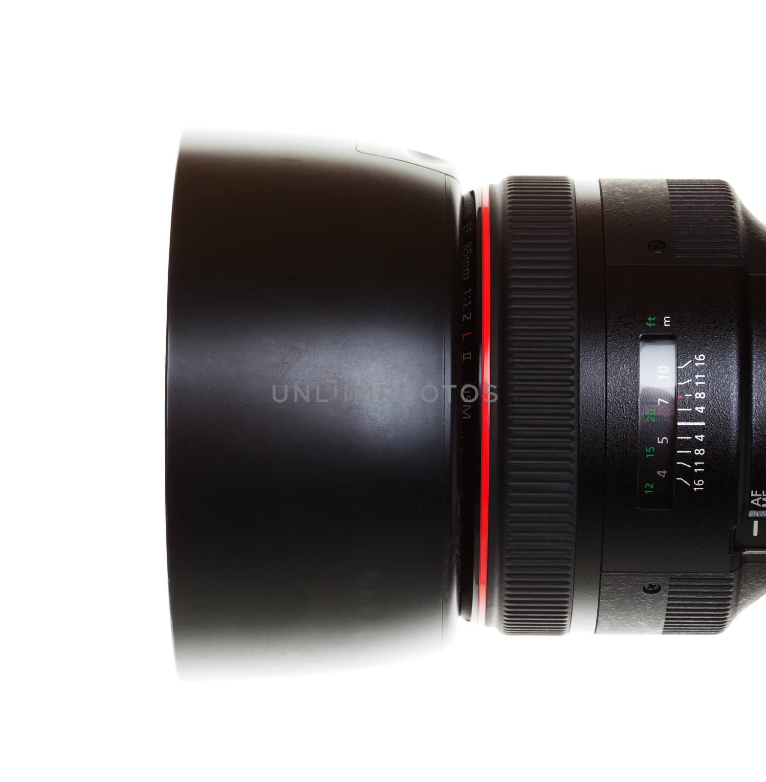 An 85mm prime SLR camera lens with clipping path.