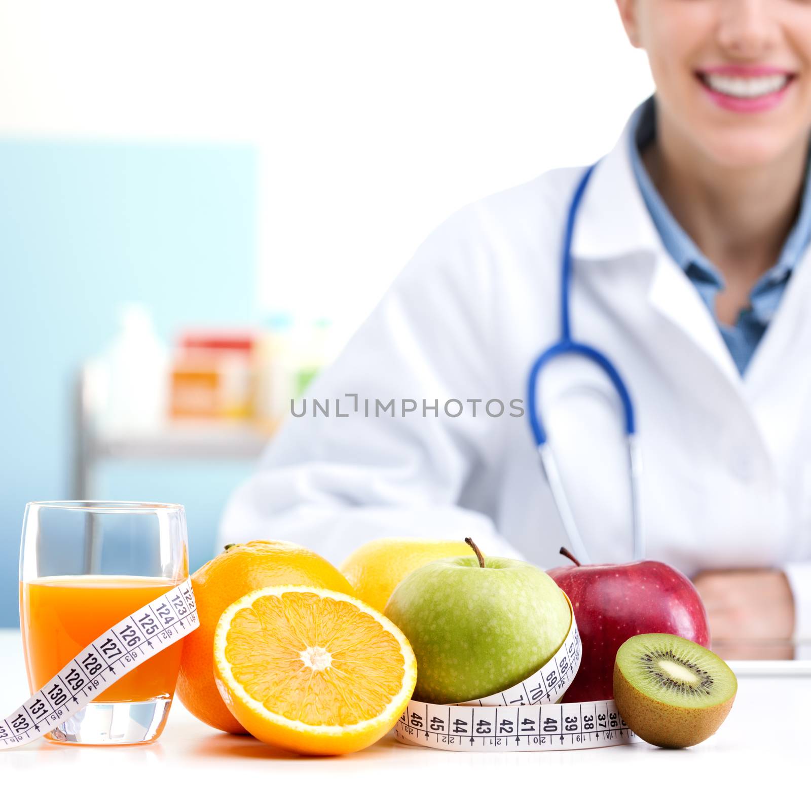 Nutritionist Doctor  by stokkete
