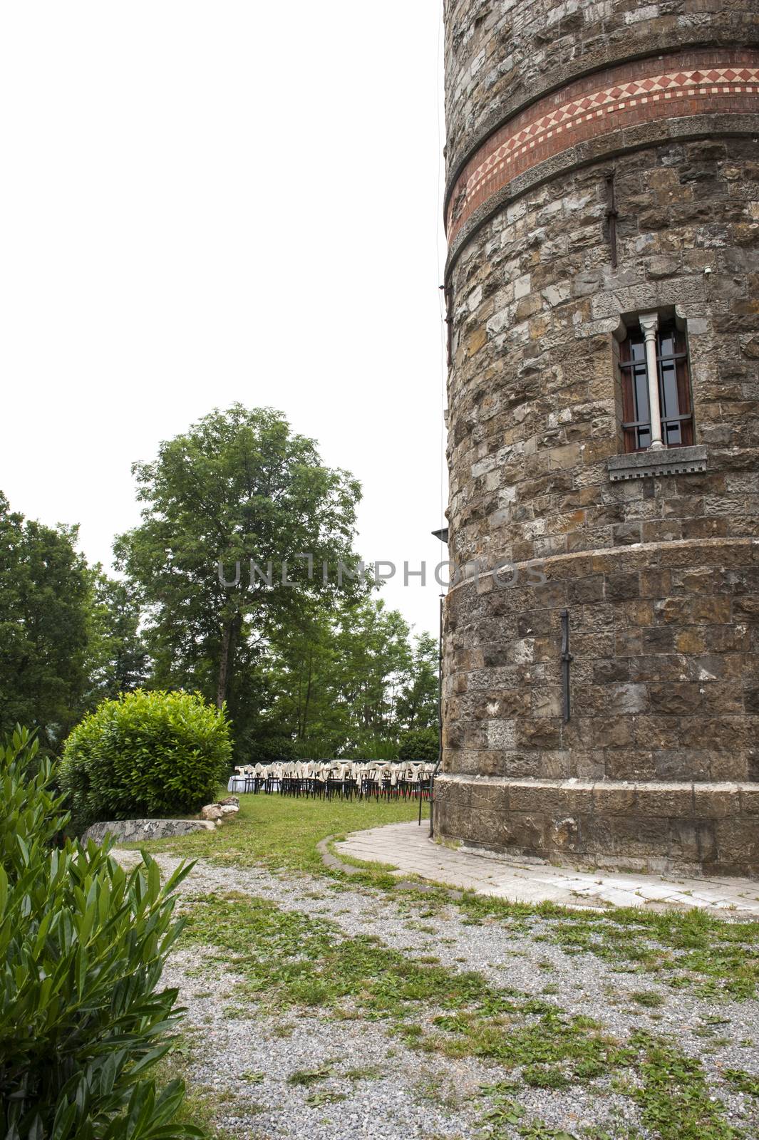 Adventist wedding in the castle of Tercesi