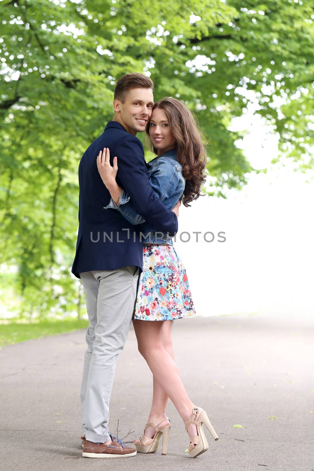 Cute, young couple in the park