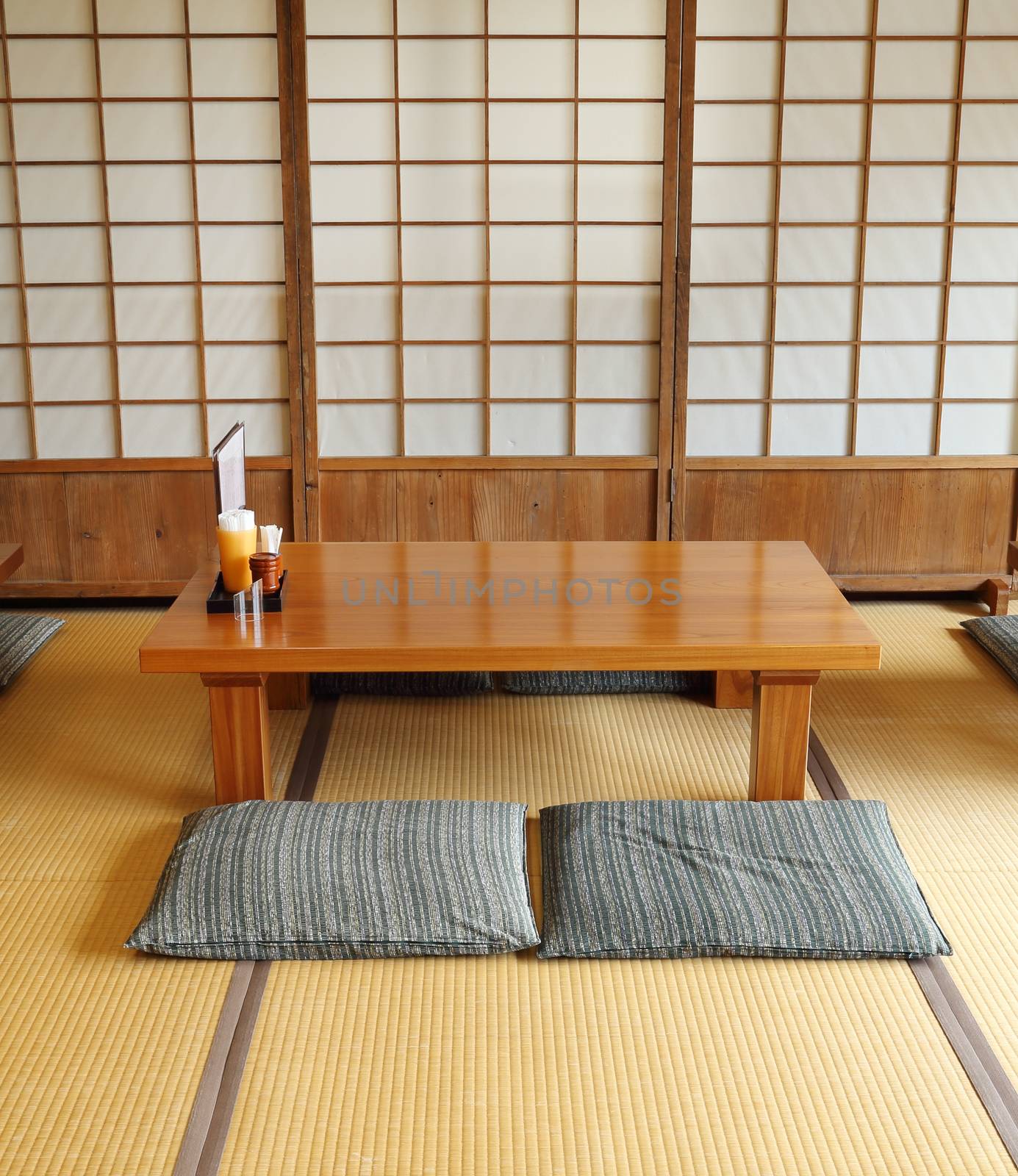 empty wood table (japanese style)