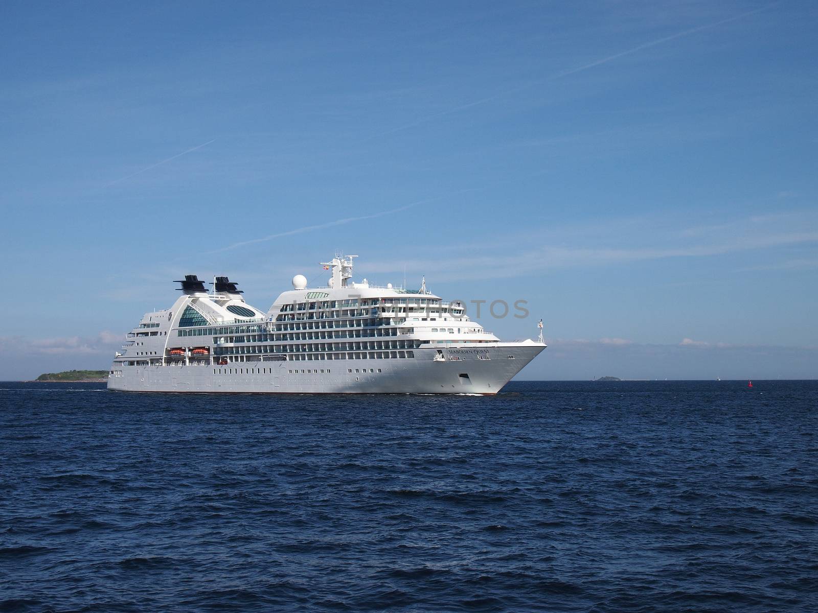 seabourn quest - cruise ship by Ric510