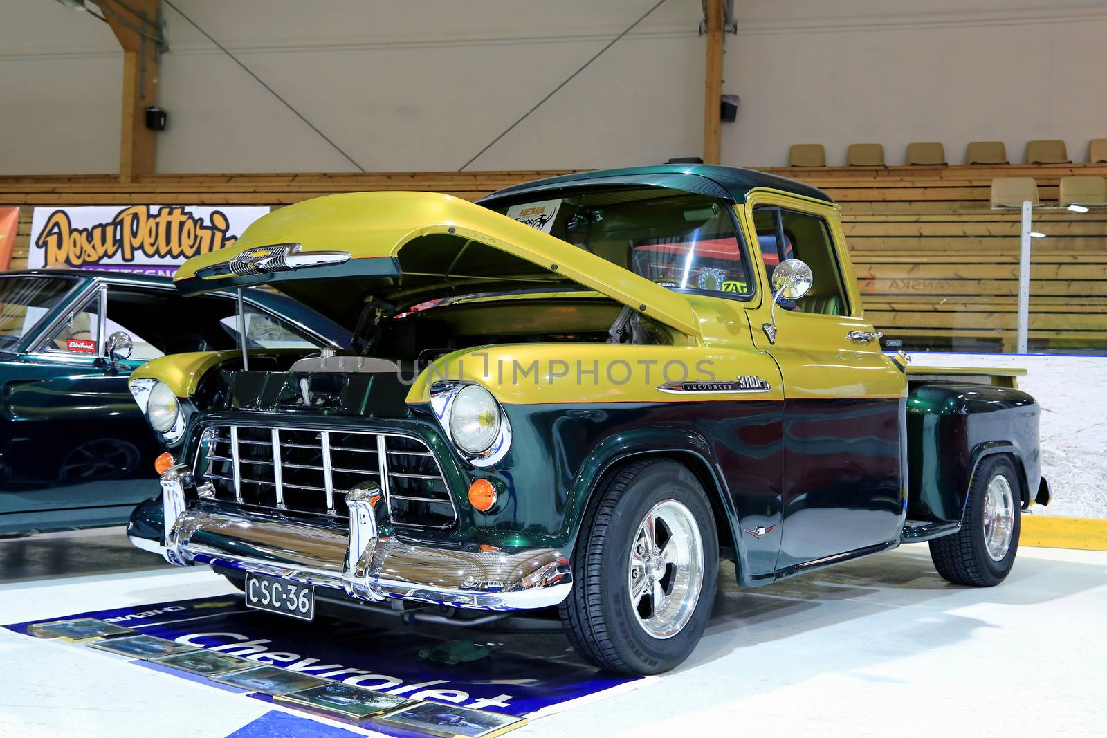 Chevy Stepside 3100 Displayed in a Show by Tainas